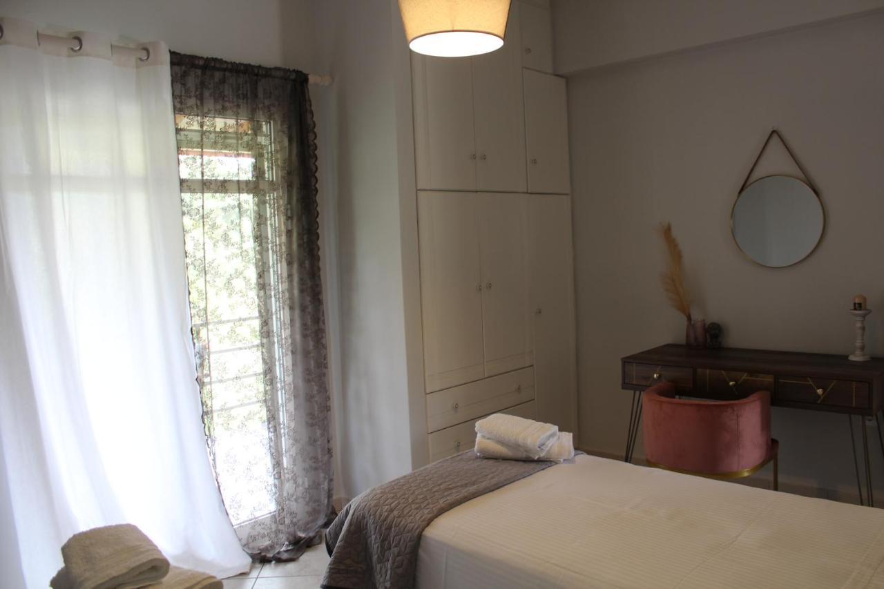 Paxos Rock Apartments 盖奥斯 外观 照片